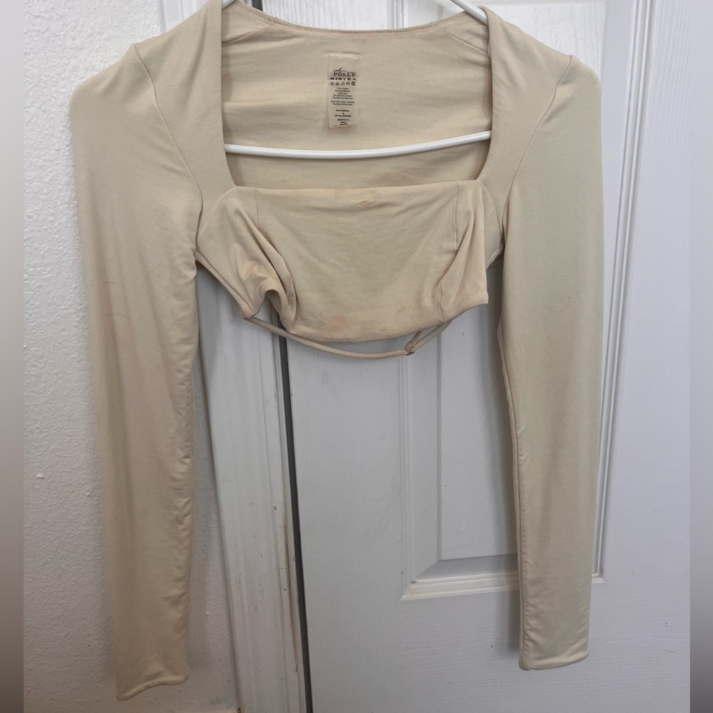 Oh Polly-Cut Out Back Long Sleeve Crop Top